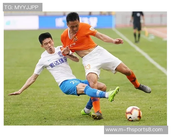 卓尔足球队奋勇拼搏展现团队精神助力城市足球发展新篇章